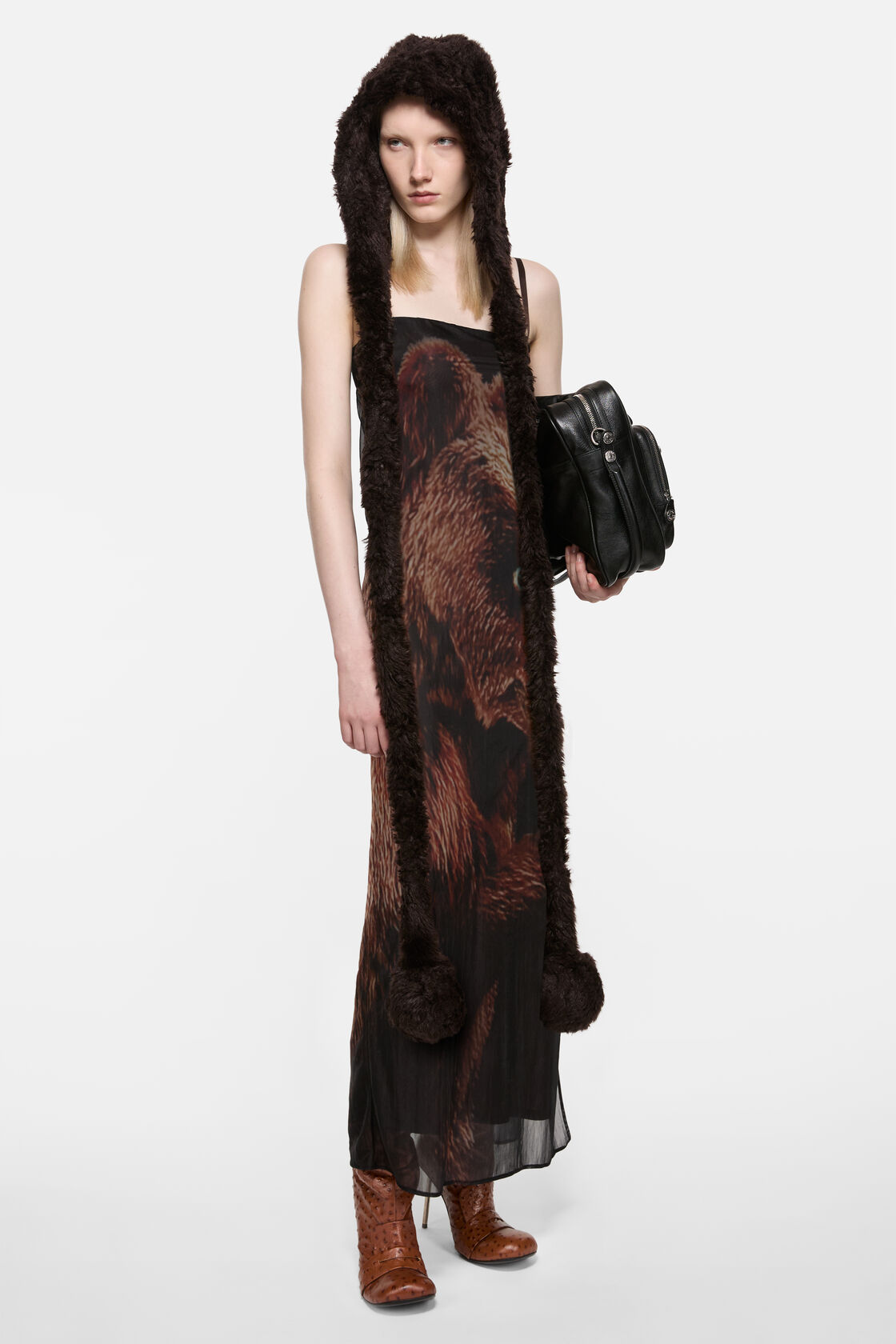 Camero Camera shoulder bag, Black, 2000x