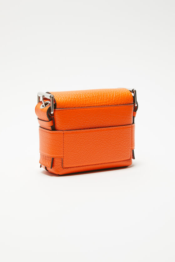 Acne Studios - Musubi Schultertasche - Hellorange 