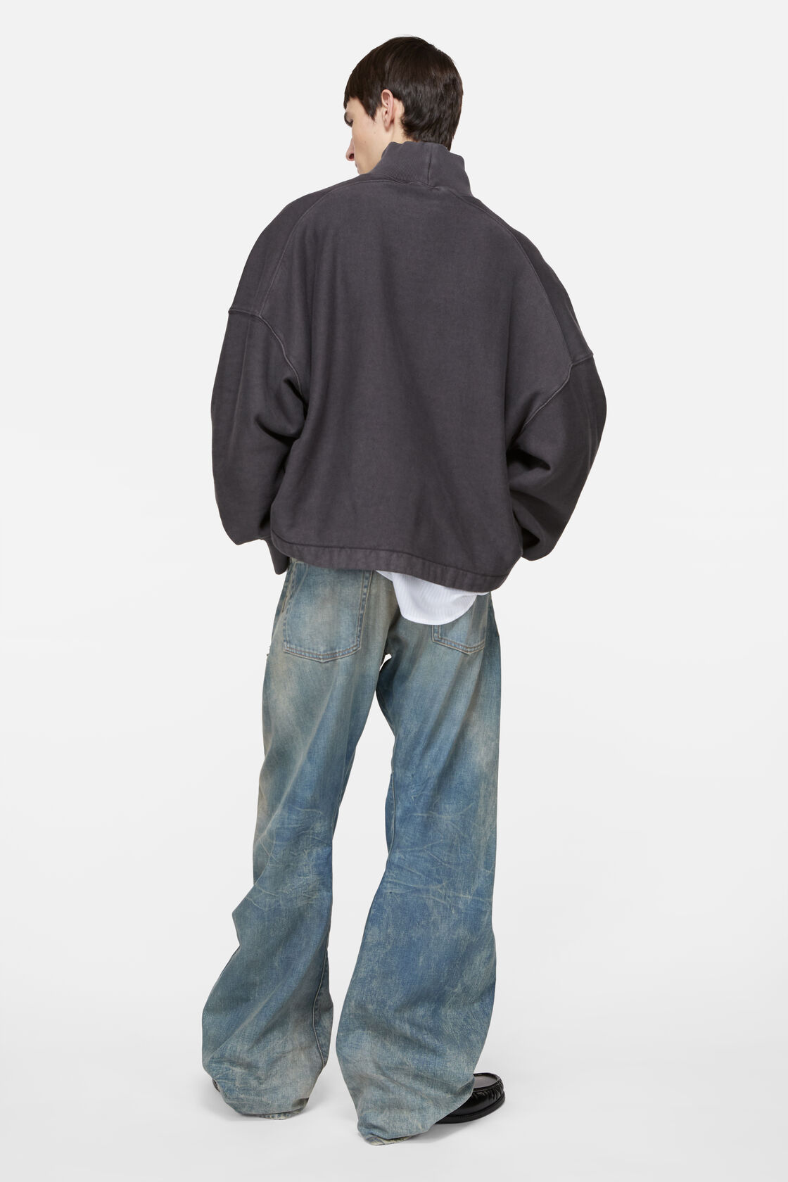 Fleece sweater, Faded black, 2000x