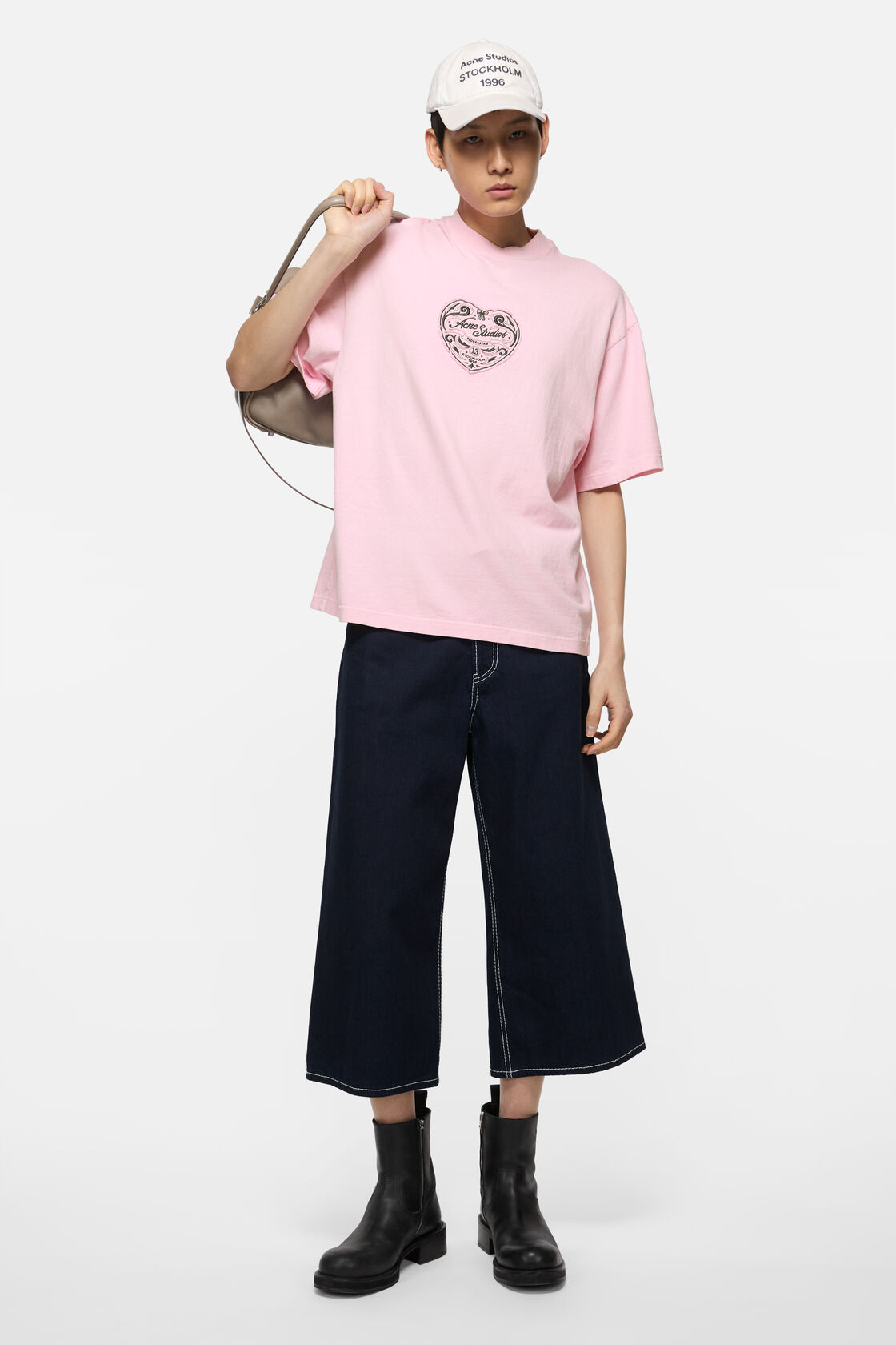 Logo t-shirt, Baby pink, 2000x