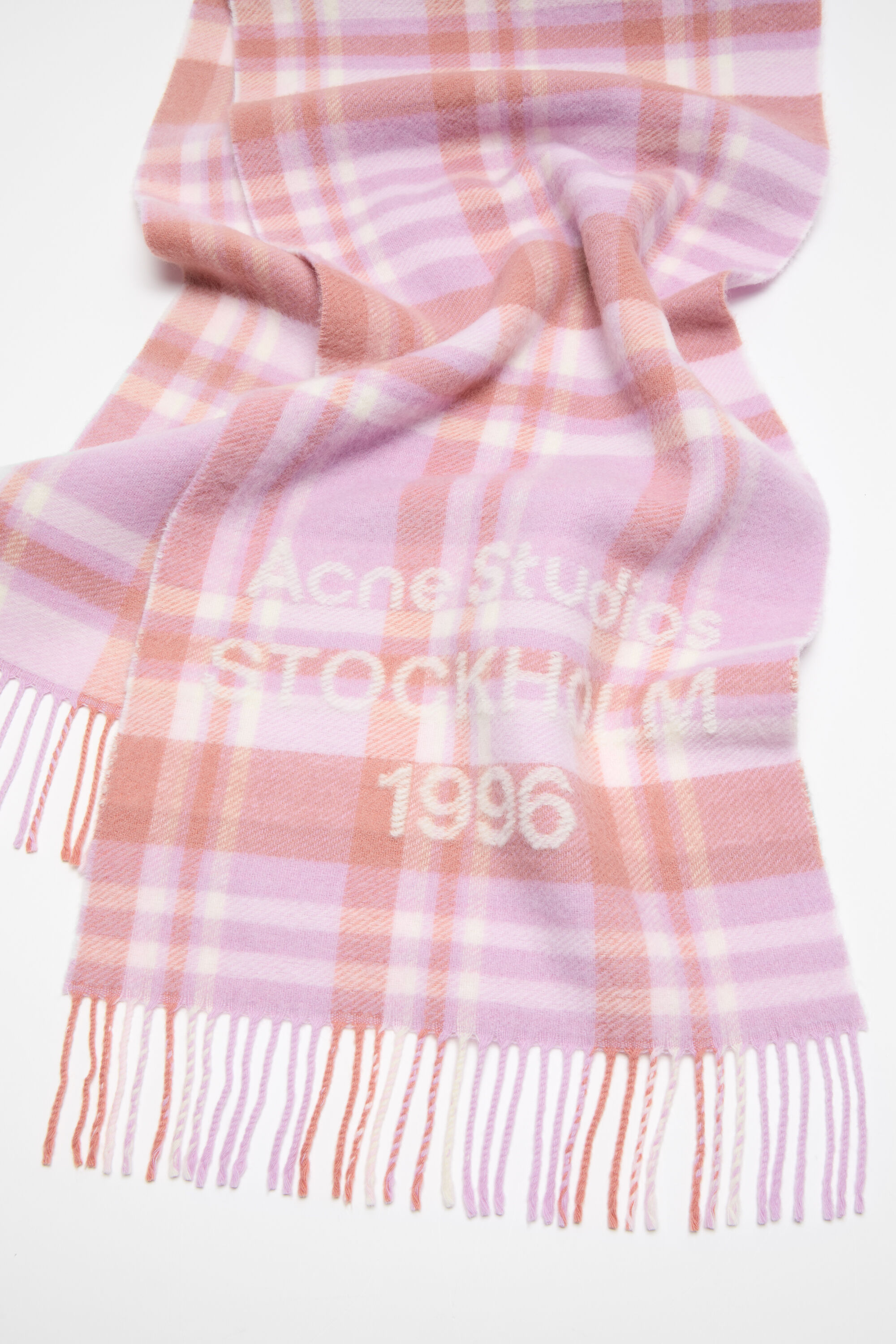 ロゴジャカードスカーフ グレー/ピンク Acne Studios ACNE STUDIOS ロゴジャカードスカーフ グレー/ピンク Acne Studios ACNE STUDIOS