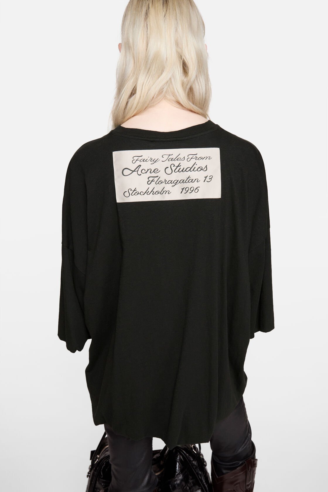 Gathered logo t-shirt, Black, 2000x