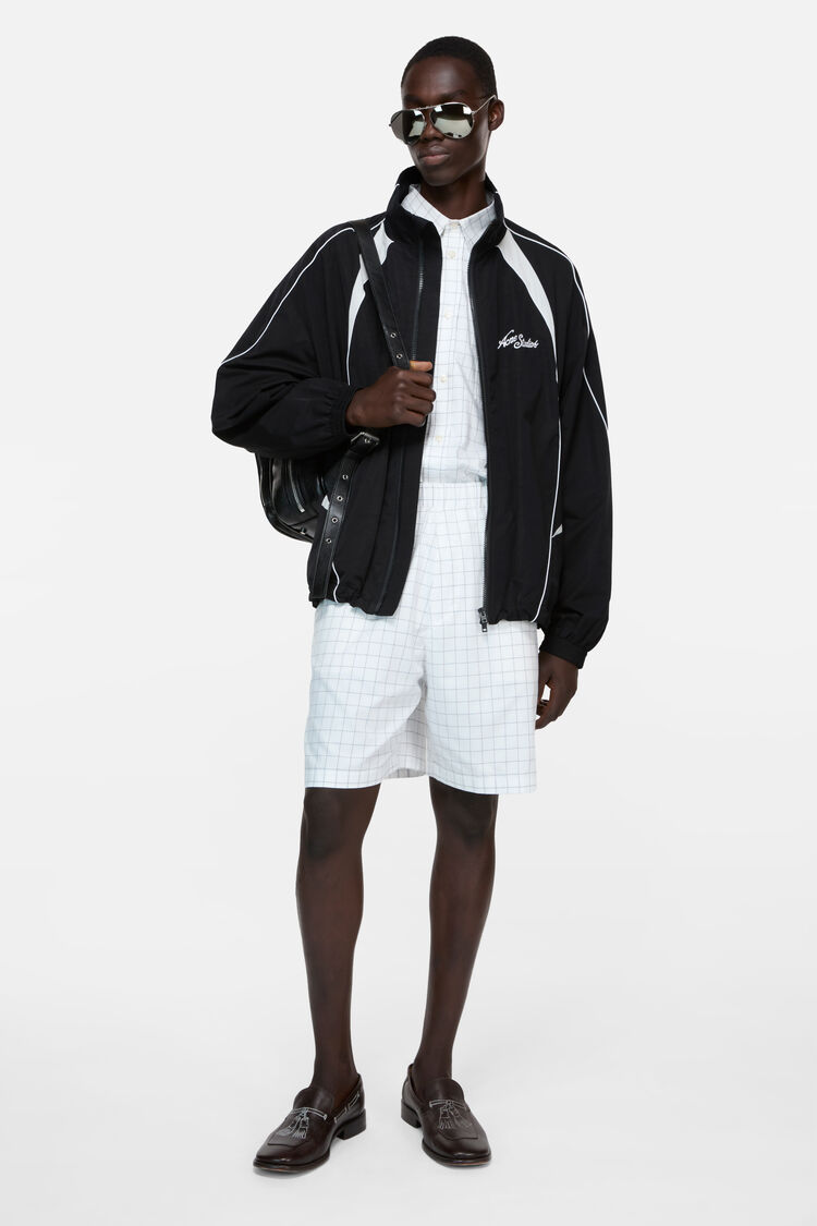 FN-MN-OUTW001287, Black