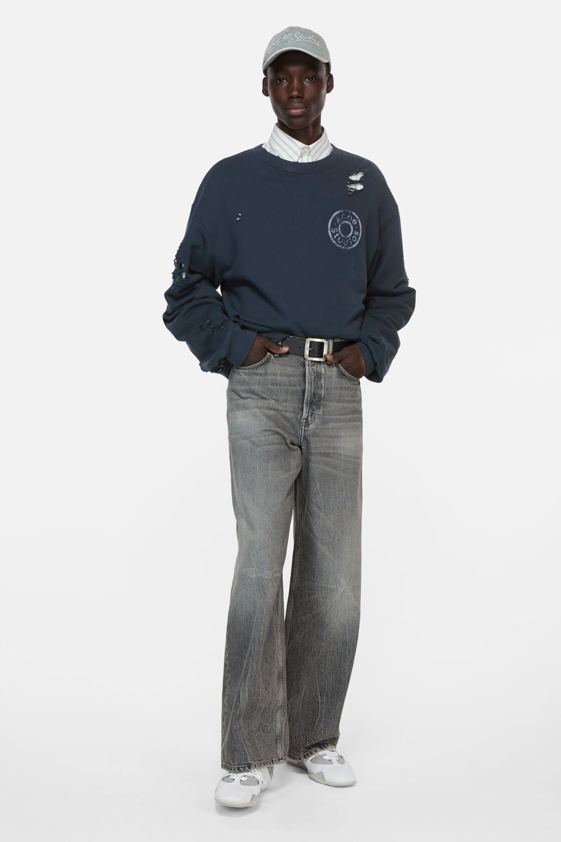 Logo fleece sweatshirt, Dark navy, 2000x