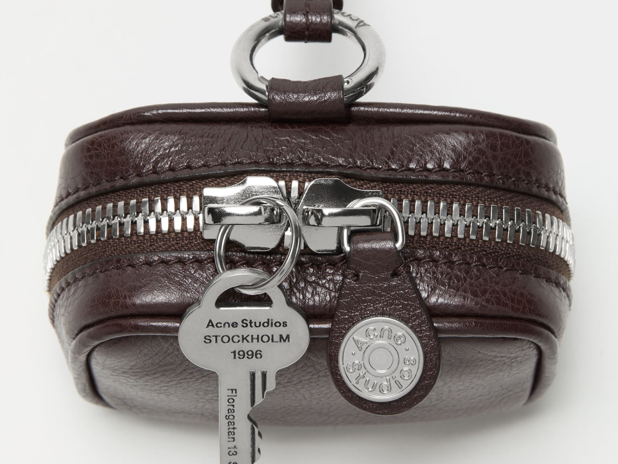 Acne Studios - Camero Clip - Chocolate brown