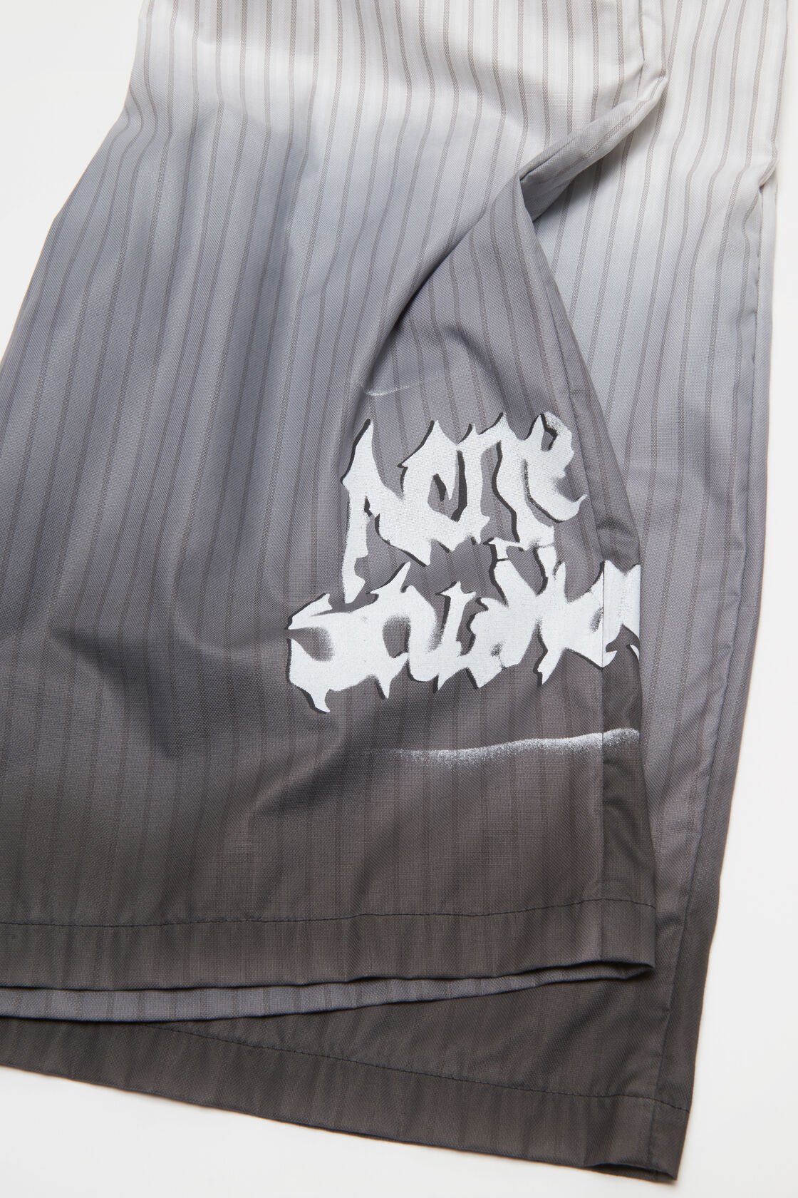 Oversized logo shorts, White/brown, 2000x