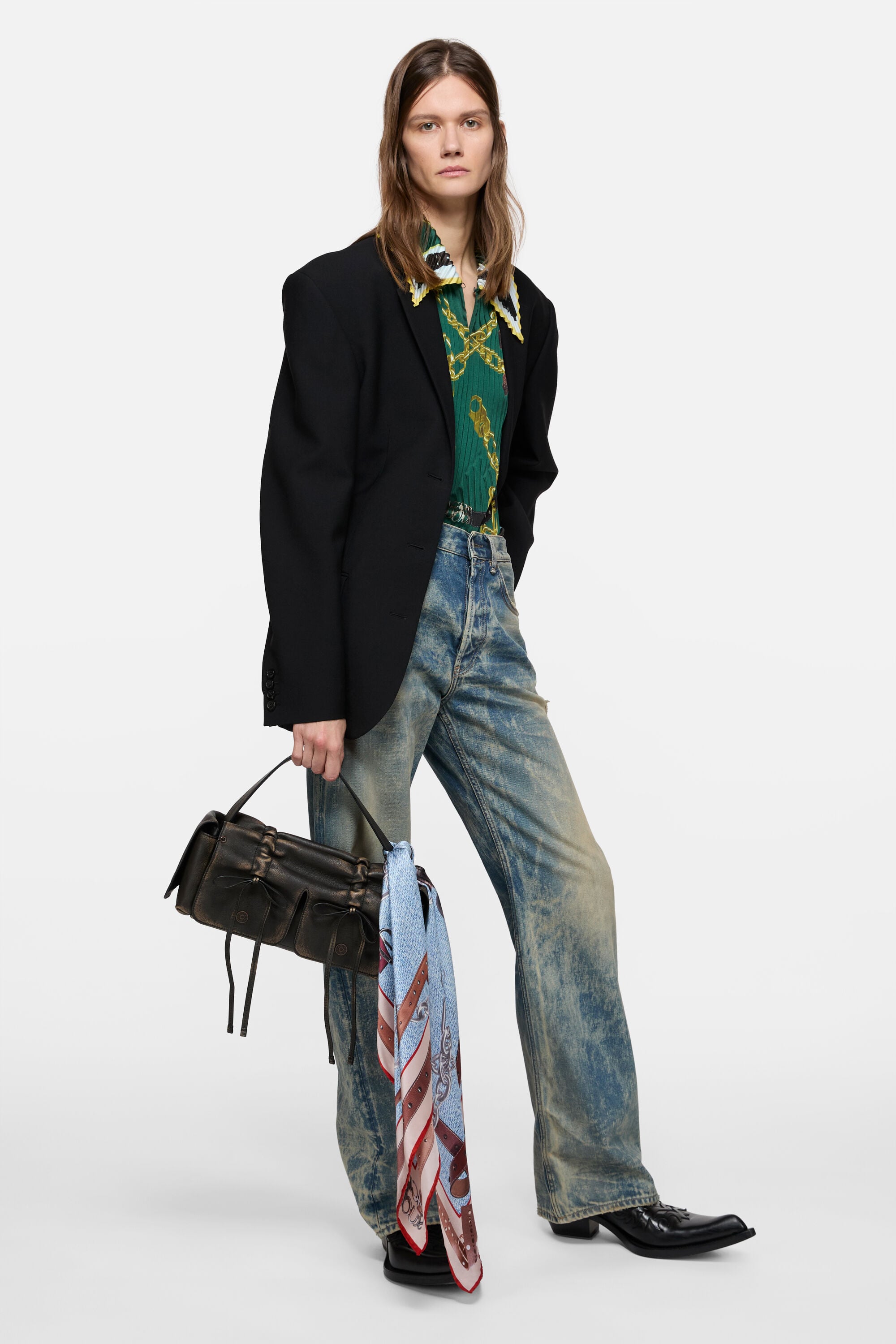 Acne Studios –シルクスカーフ