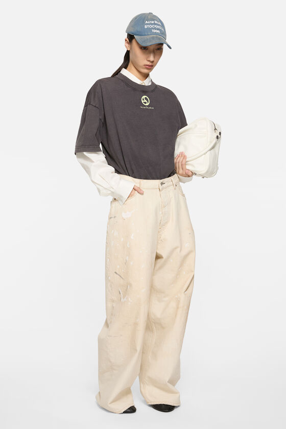 FN-UX-TSHI000133, Faded black