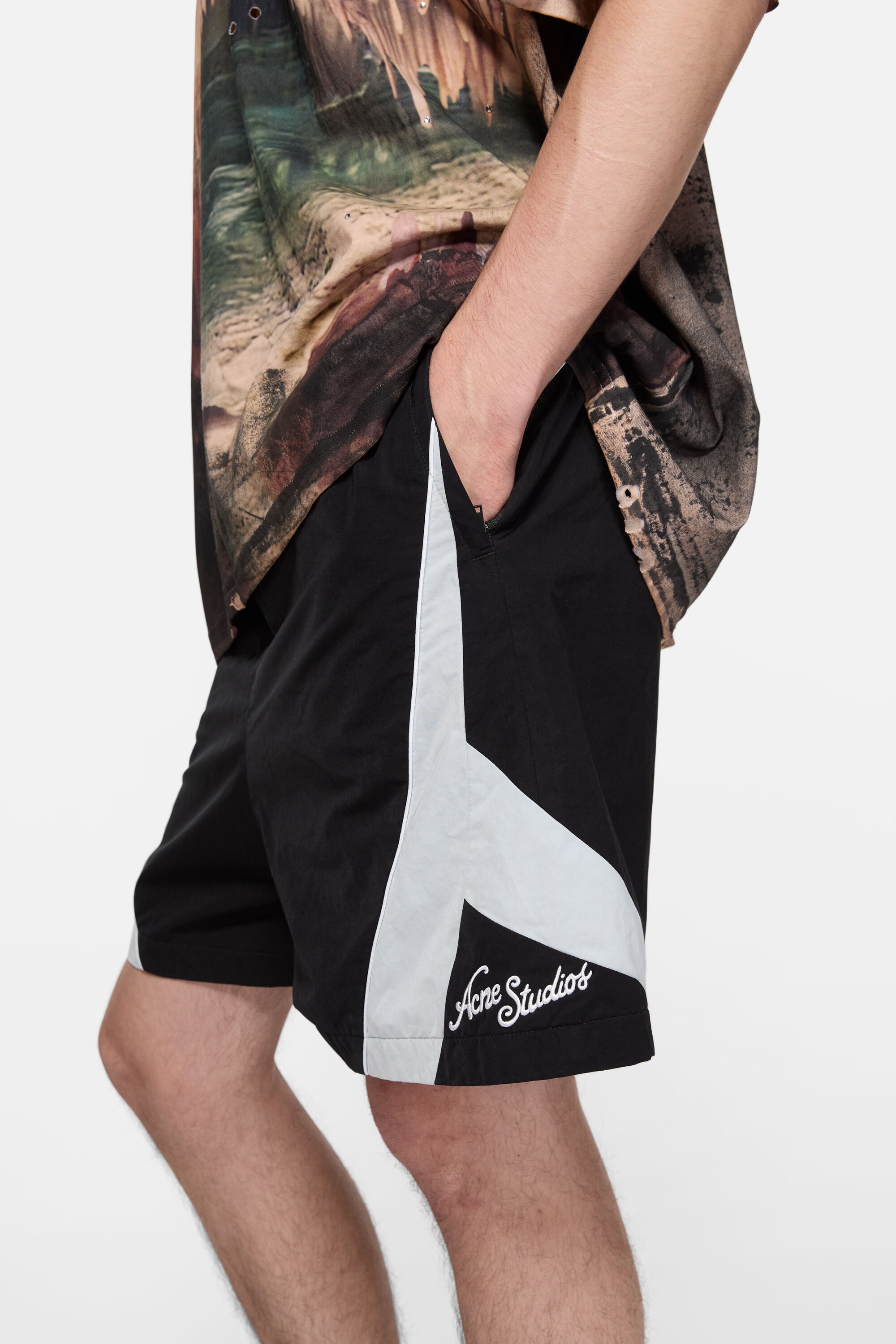 Acne Studios - Casual technical shorts - Black