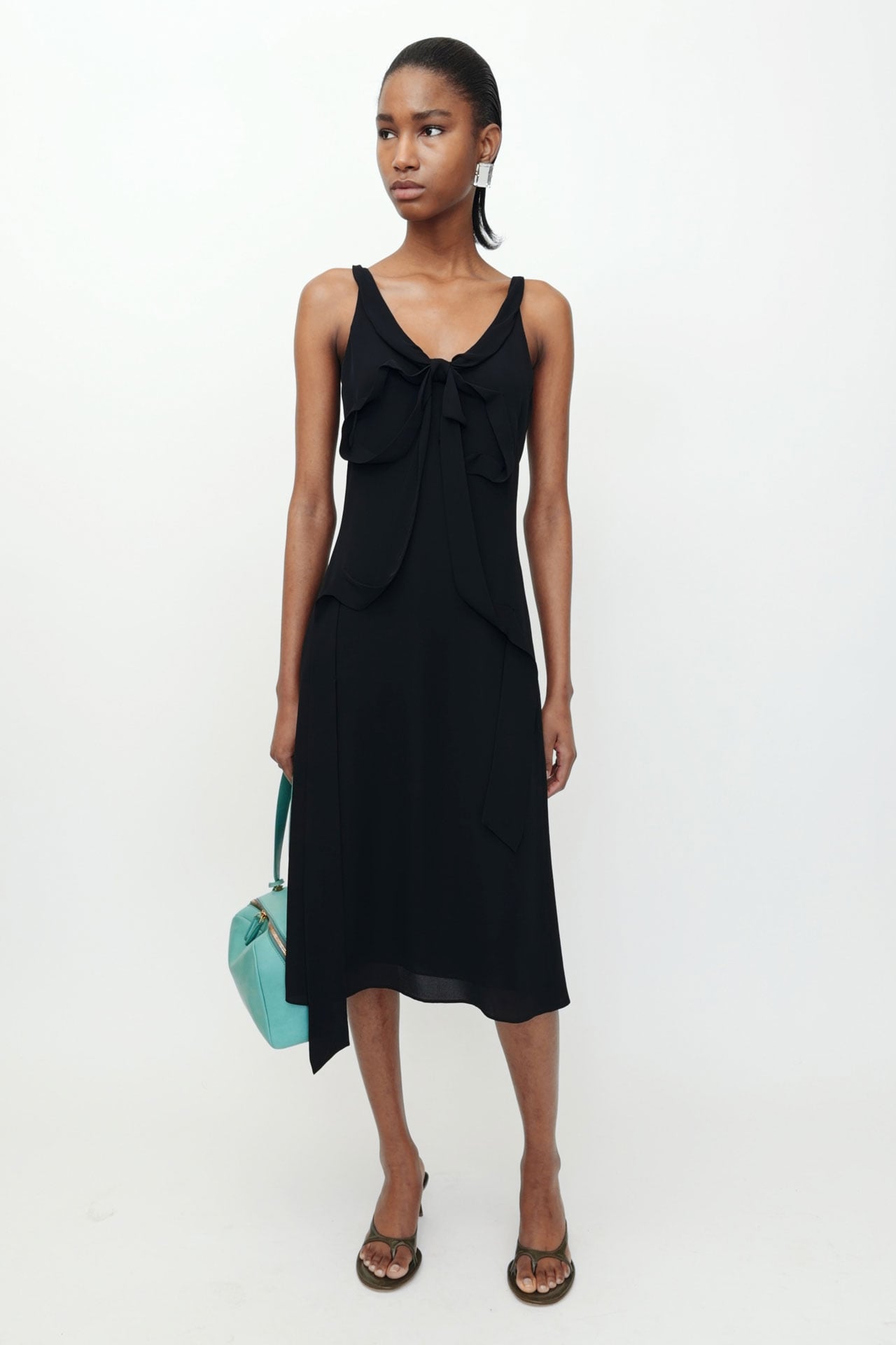 RW-WN-DRES000011, Black