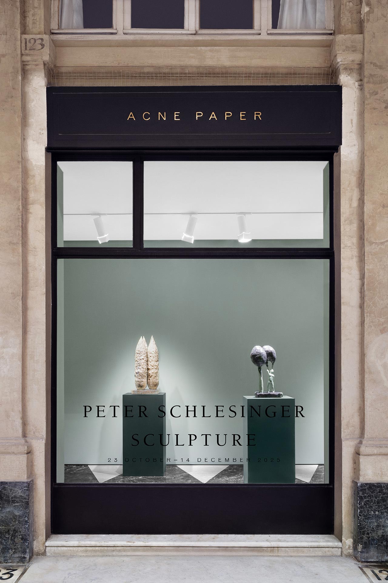 Acne Paper Palais Royal