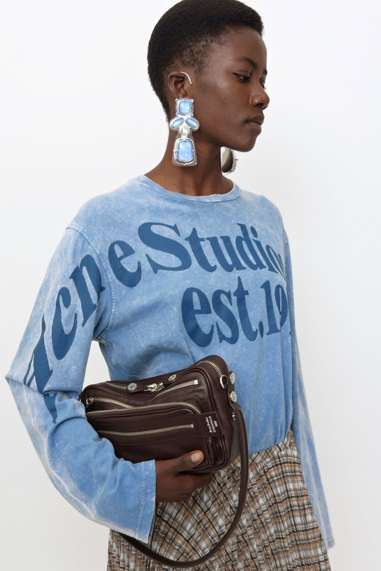 RW-WN-TSHI000004, Dirty blue