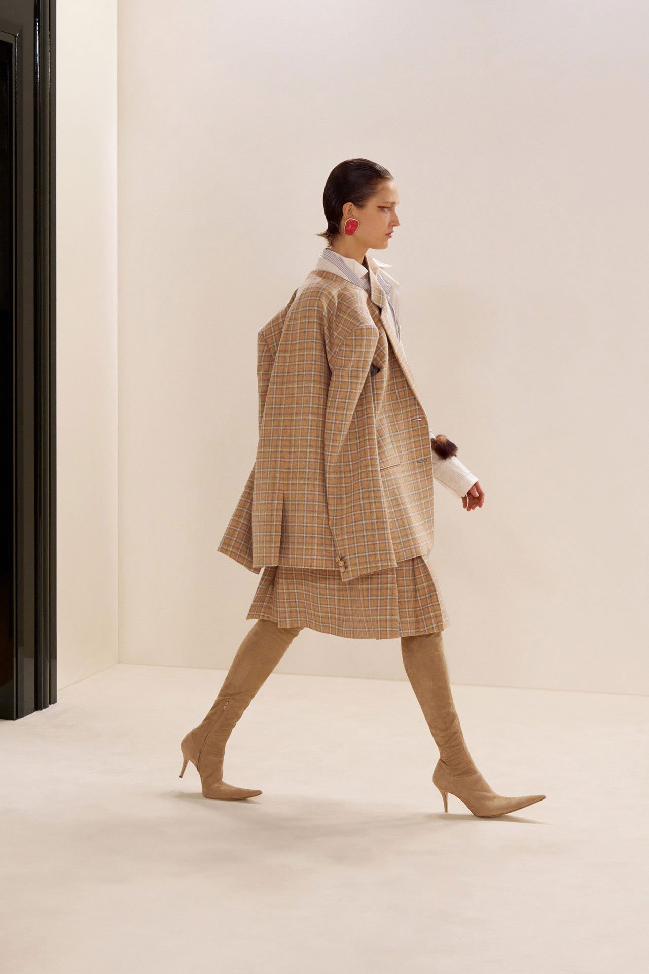 FW26 Acne Studios Paris Fashion Show runway looks.