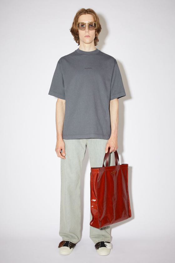 man tote