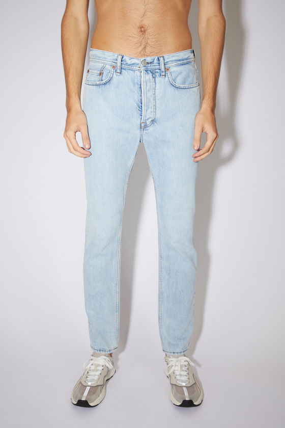 River Summer Blue, Light blue