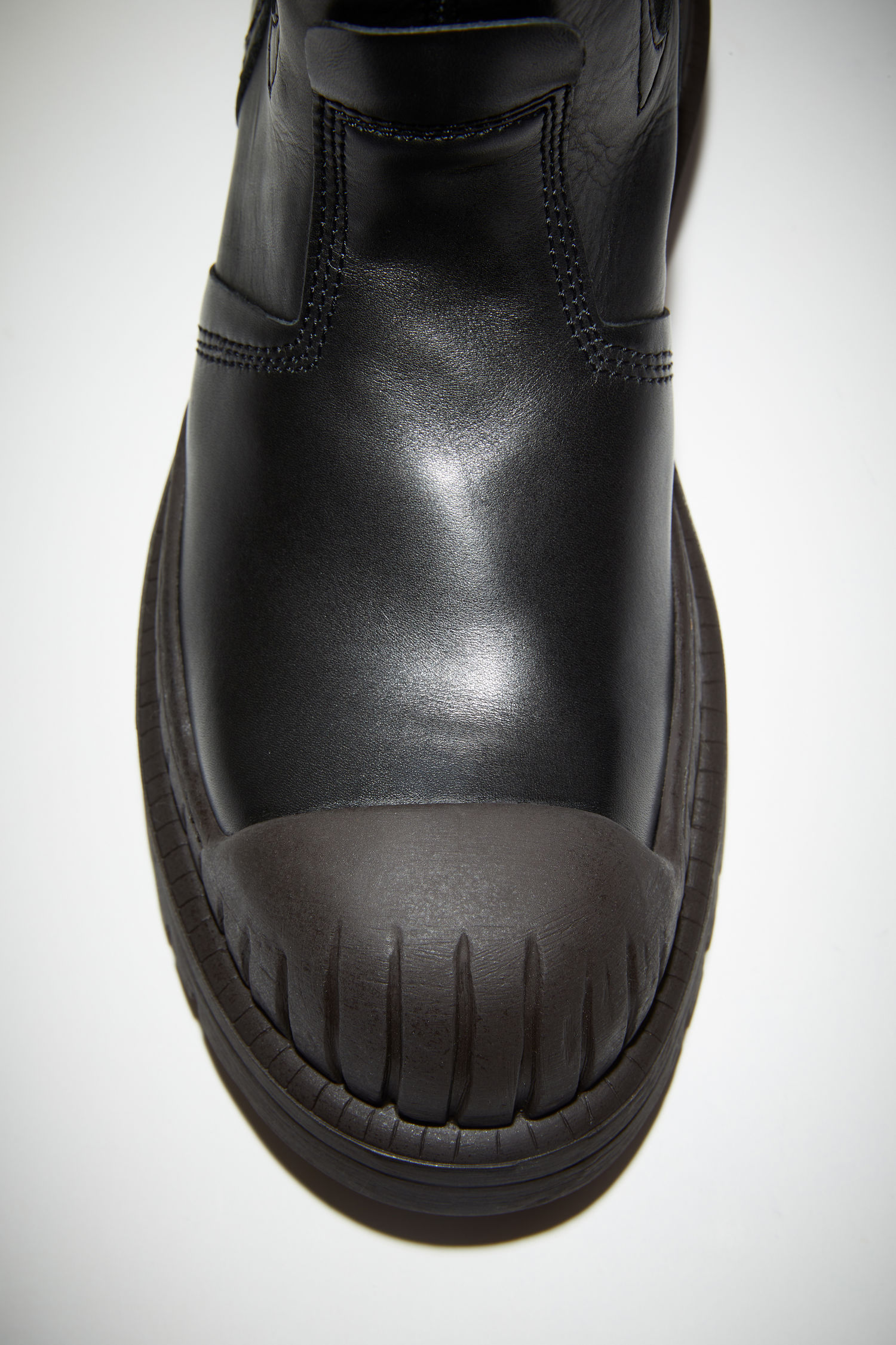 Acne Studios チェルシーレザーブーツ ブラック ダークブラウン