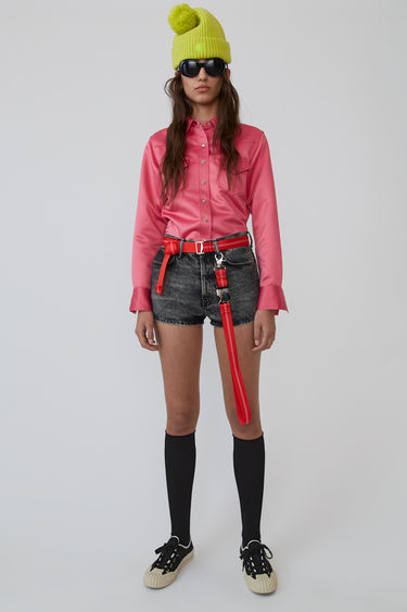 BL&Aring; KONST BK-WN-SHOR000010 Washed Black 375x