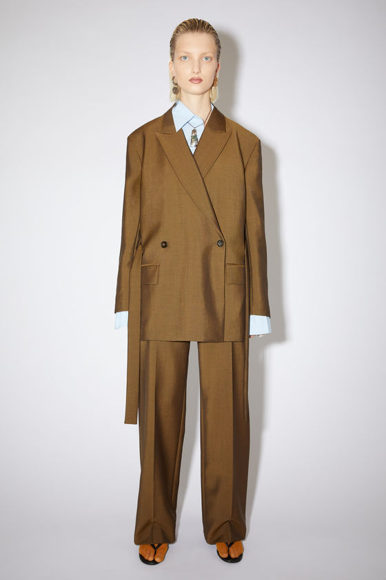 FN-WN-SUIT000182, Cinnamon Brown