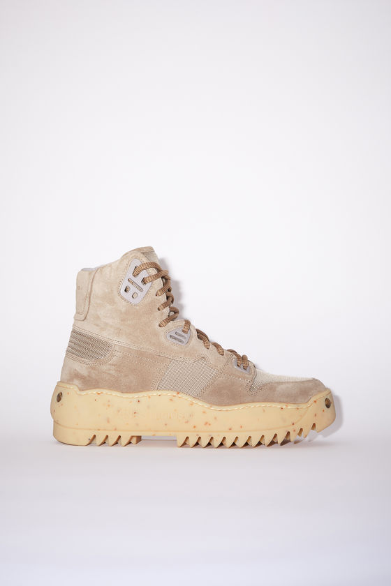 acne shoes