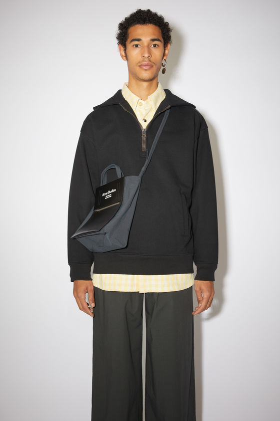 FN-MN-SWEA000123, Black