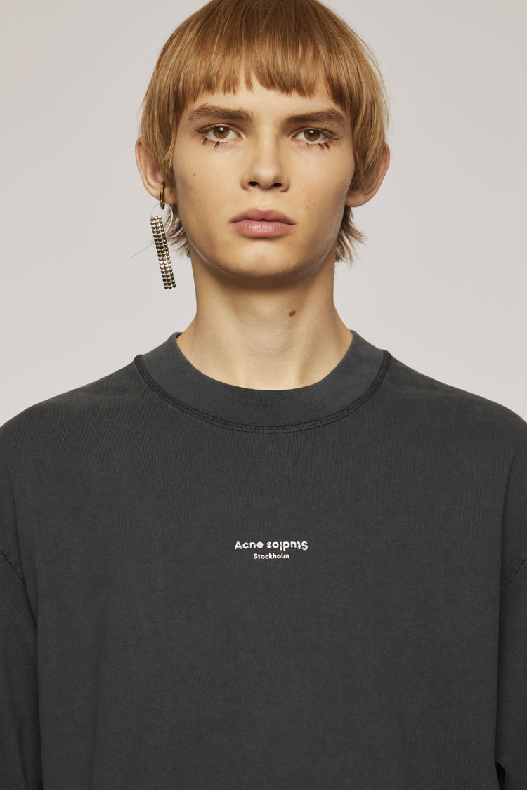 ACNE STUDIOS Reverse-logo t-shirt Black