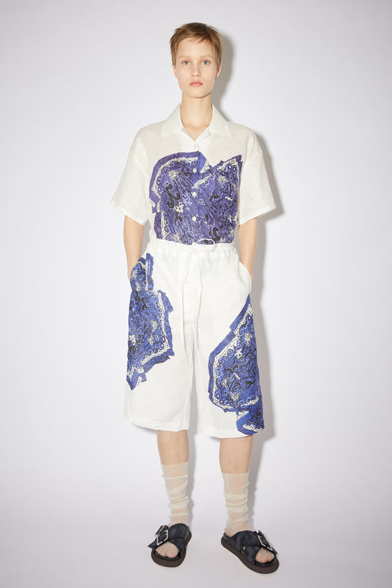 SP-WN-SHOR000001, Indigo blue