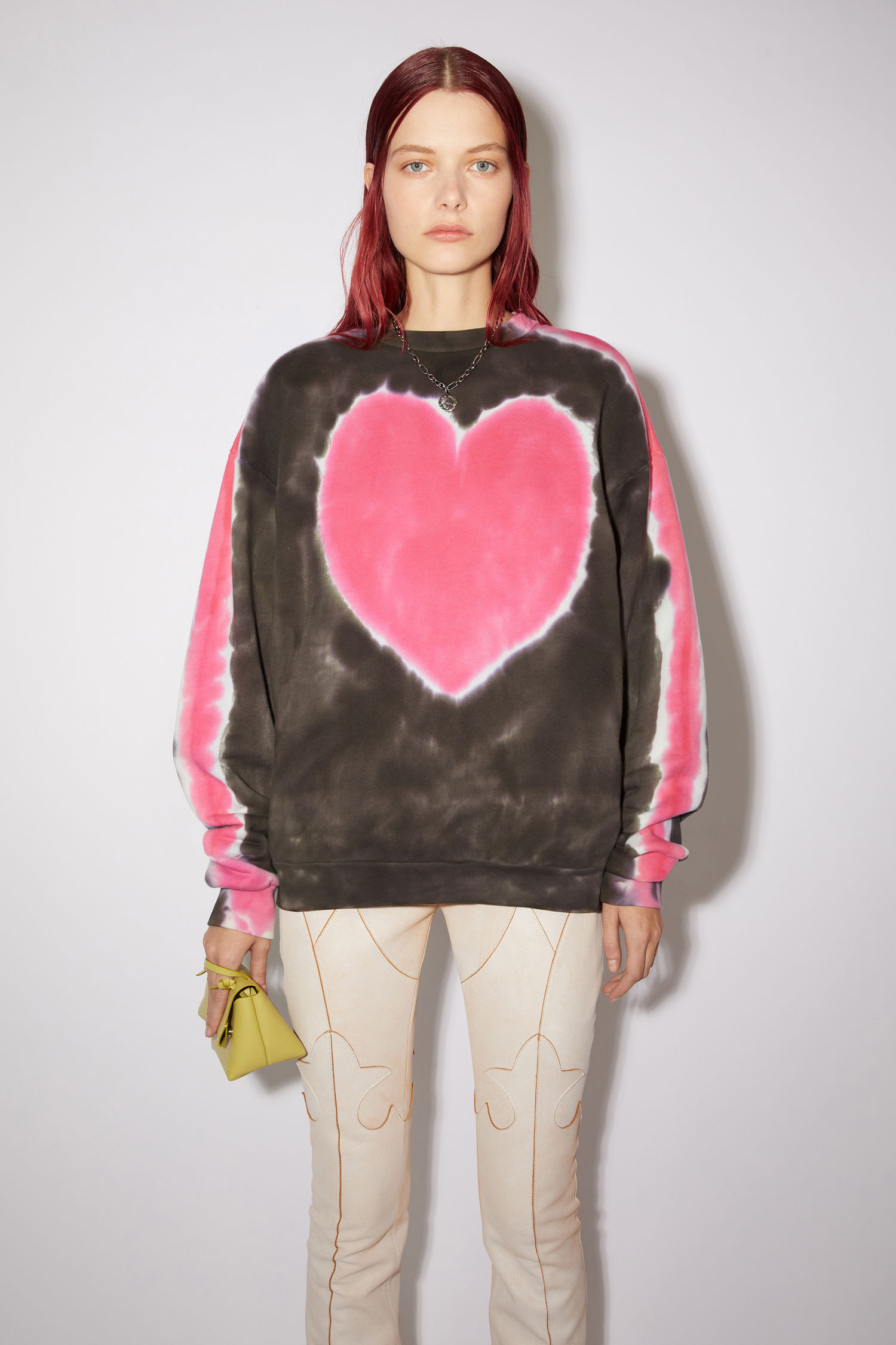 heart sweat shirt