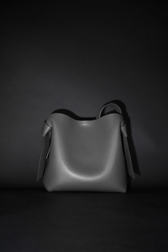 Musubi Midi, Dark grey