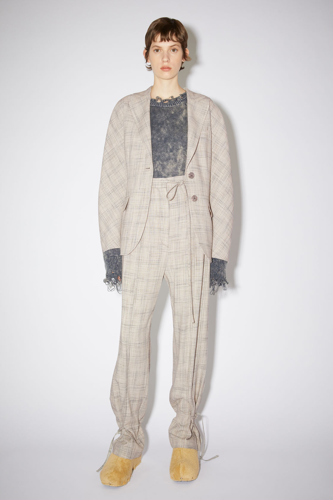 Anice Suit