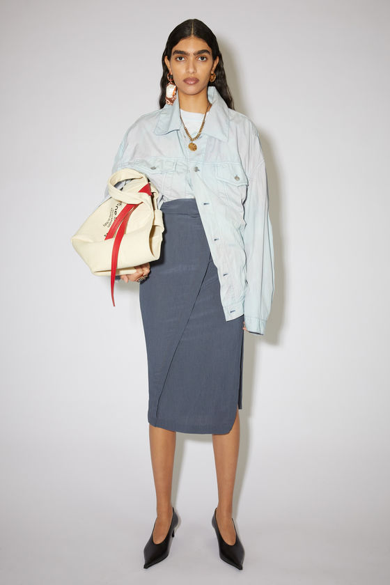 FN-WN-SKIR000281, Mid Blue