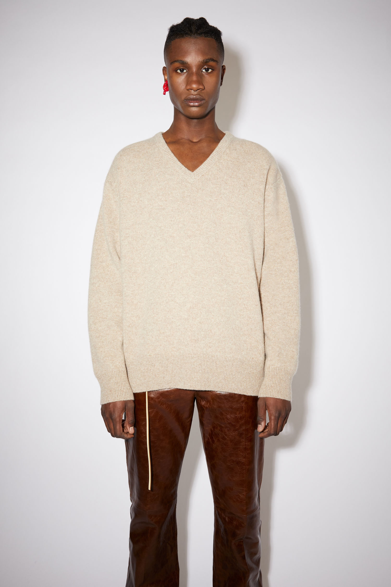 Acne Studios Vネックセーター オートベージュ