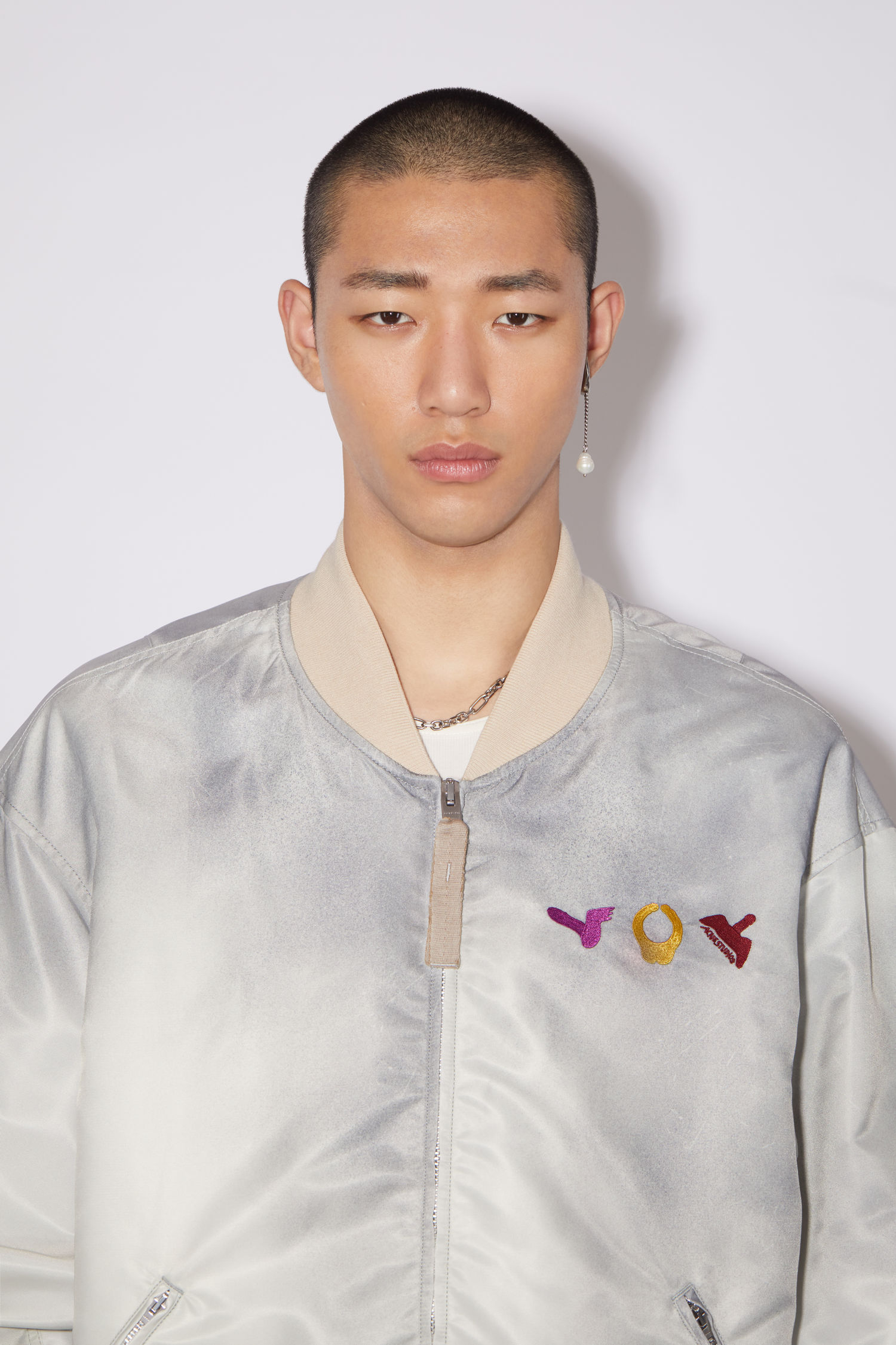SALE】 ACNE STUDIOS ボンバージャケット 白 - ジャンパー/ブルゾン