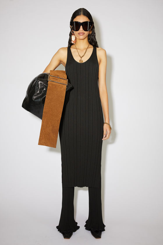 FN-WN-DRES000513, Black