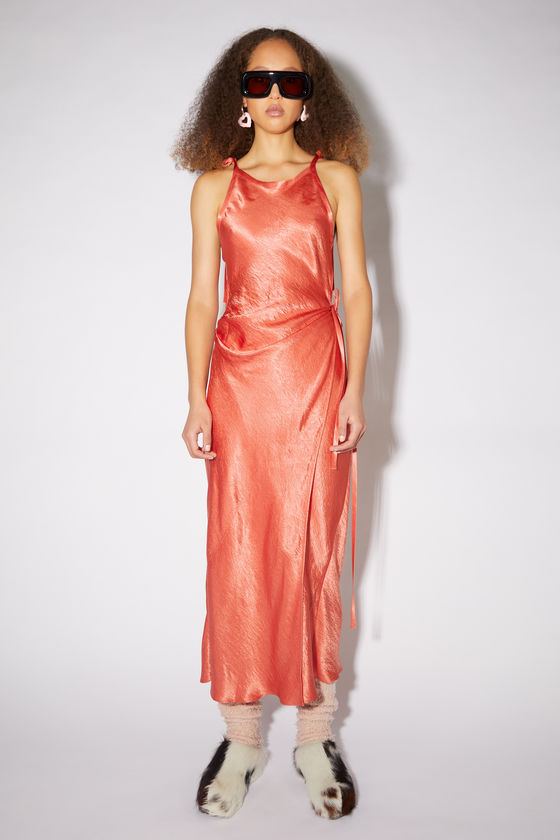 FN-WN-DRES000617, Coral red