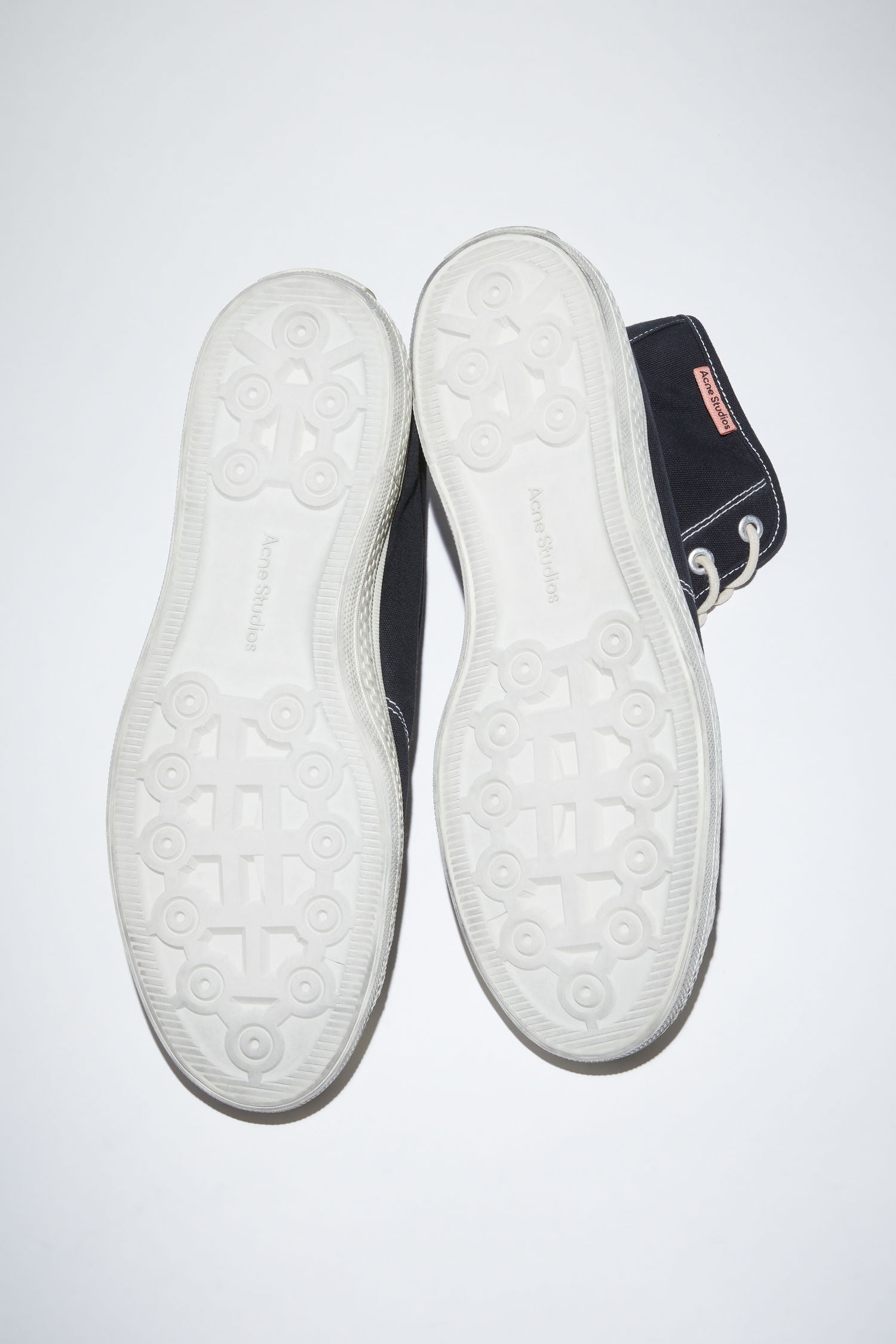 acne studios sneakers black