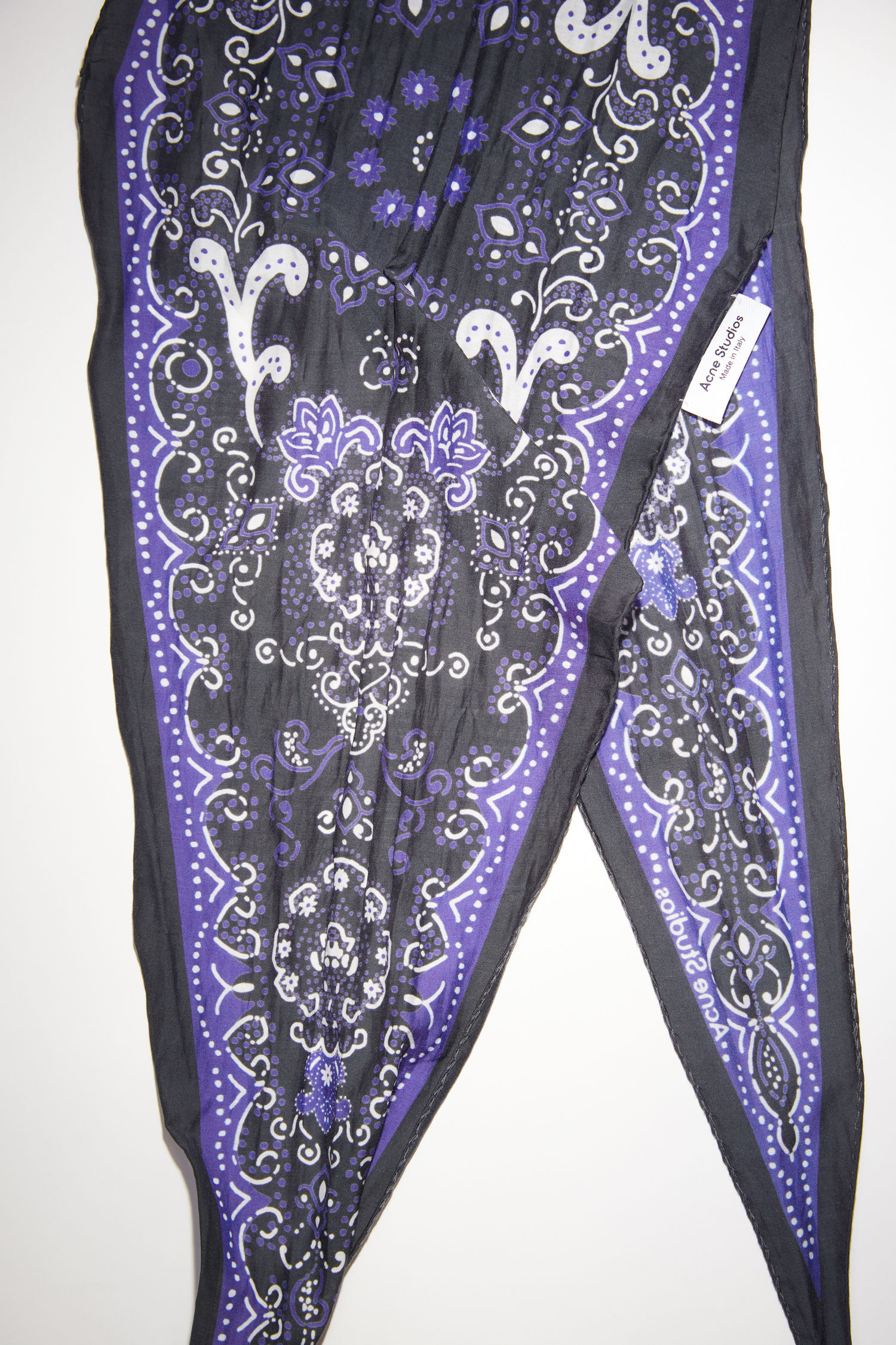 black paisley scarf