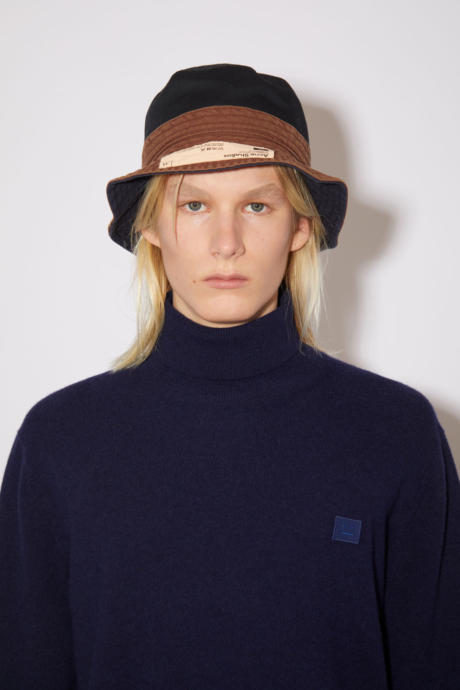 navy turtleneck womens