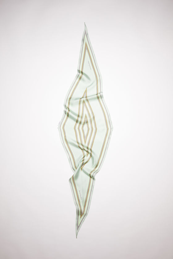 FN-UX-SCAR000140, Pale green