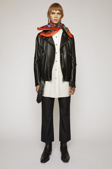 Ready-to-wear Nate Clean Black 375x