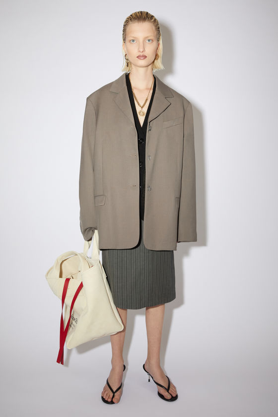 FN-WN-SUIT000248, Taupe grey