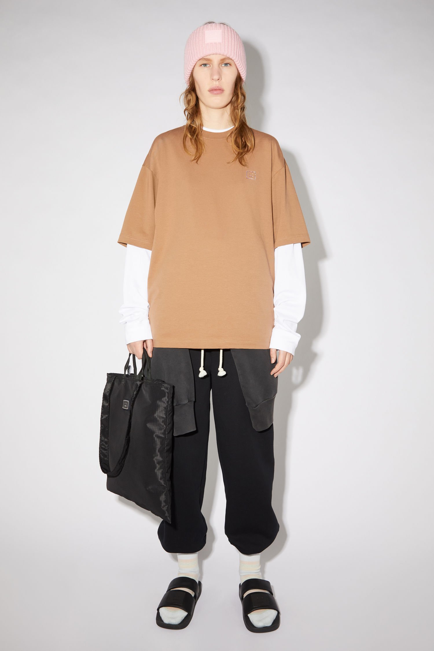 acne studios arvid plaque face tote bolsa