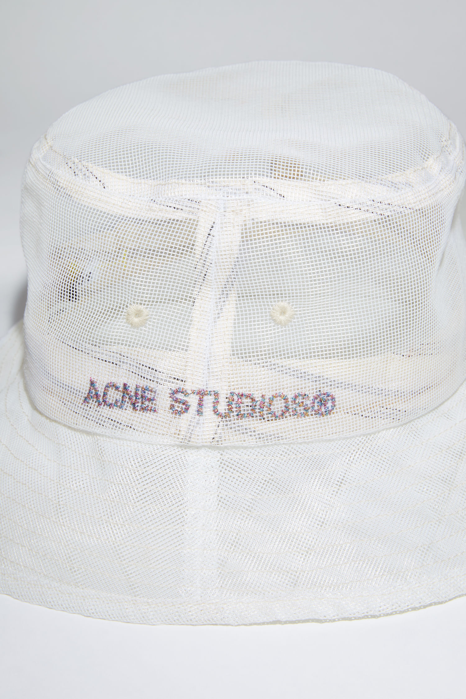 Acne Studios - Mesh bucket hat - White