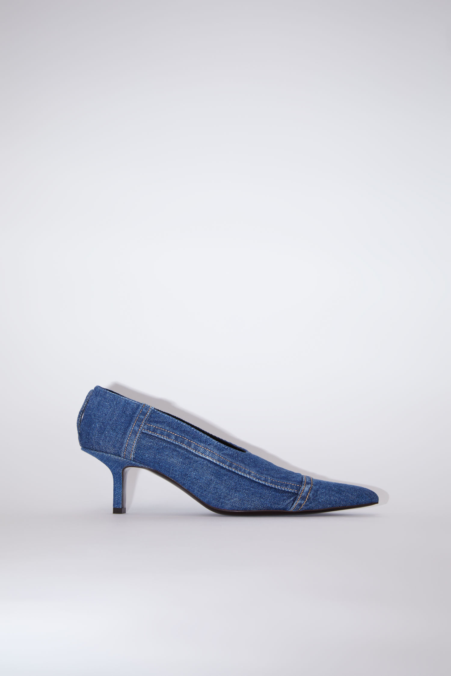 Acne Studios - Pointed denim pumps 