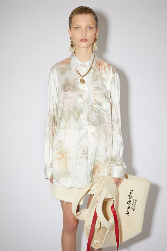 FN-WN-BLOU000517, Pale Pink