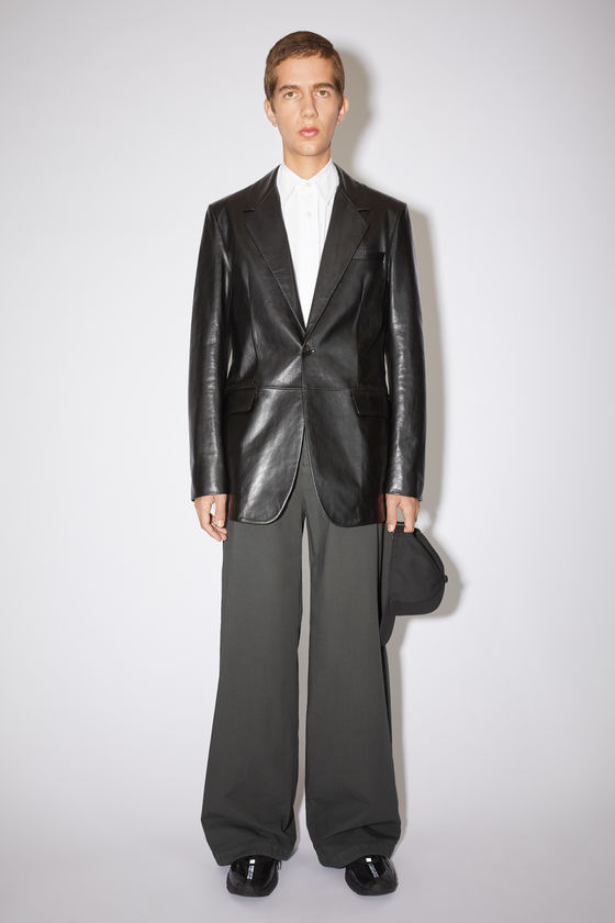 FN-MN-LEAT000131, 블랙