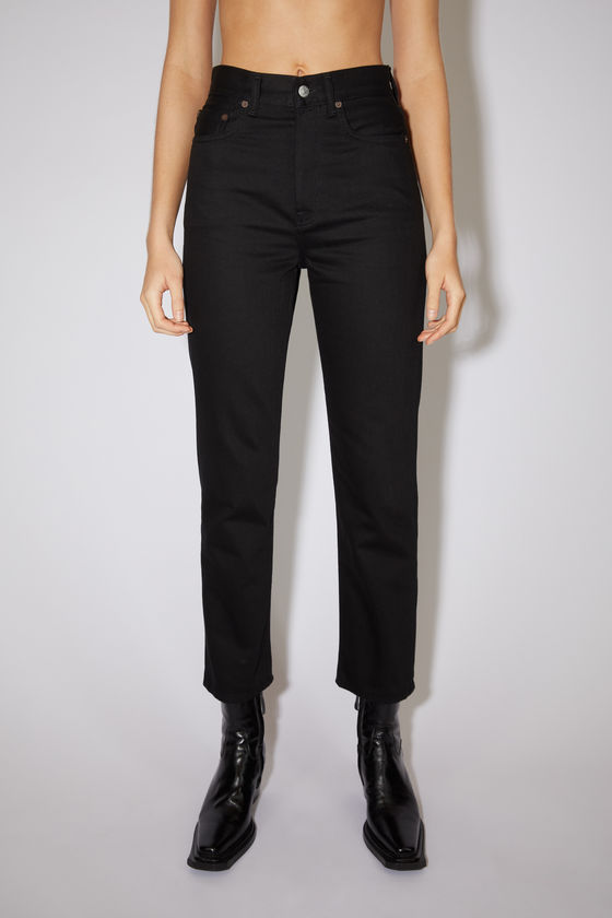 Mece Forever Black, 스테이 블랙