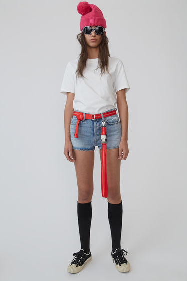 BL&Aring; KONST BK-WN-SHOR000014 Light blue 375x