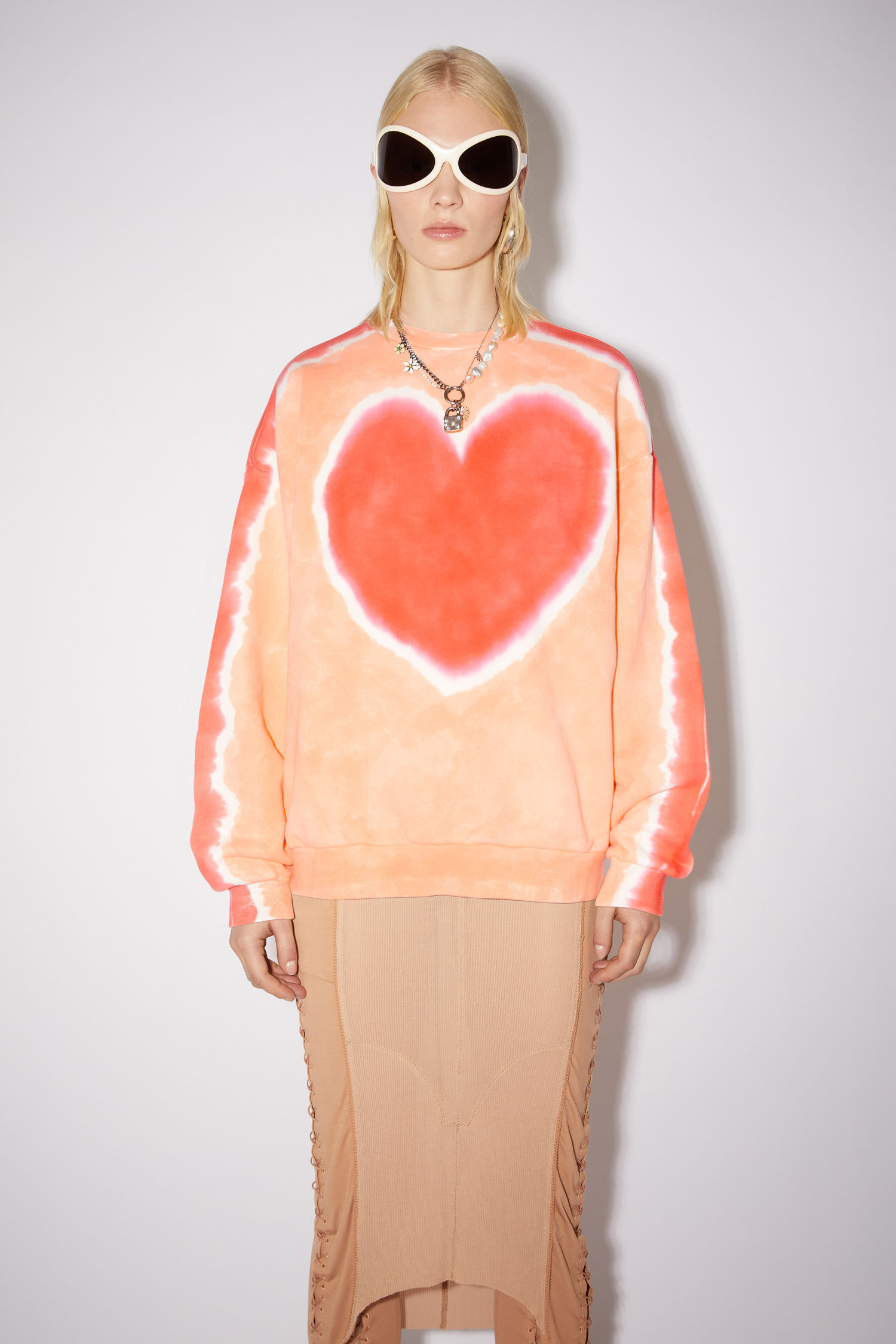 Acne Studios - Heart sweatshirt 