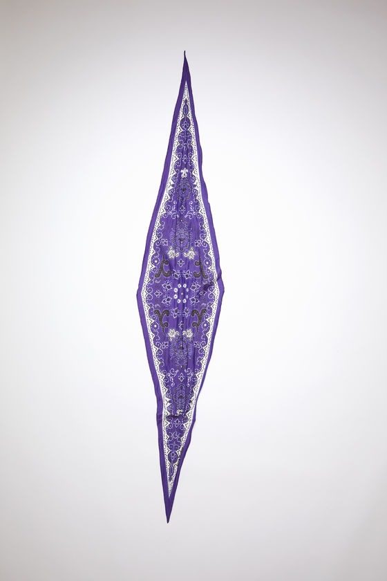 FN-UX-SCAR000136, Blue/white