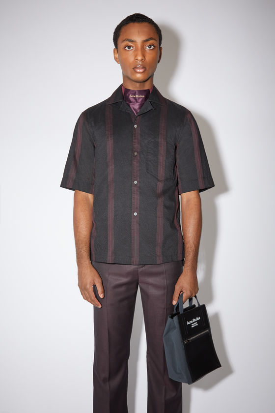 FN-MN-SHIR000398, Black/maroon red